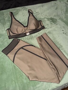 ALO Yoga Taupe Bralette & Legging Set with Black Trim